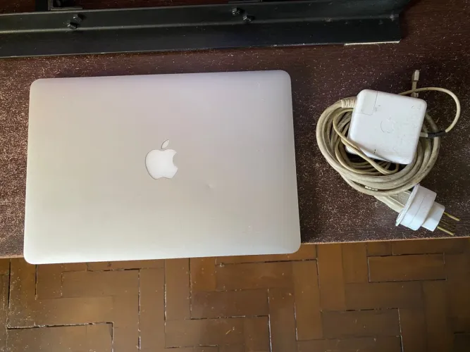 Vendo MacBook Pro Retina 13? (Late 2015) Em perfeito estado 