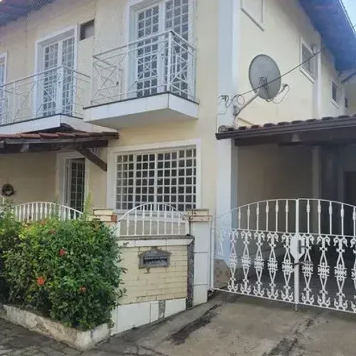 BAIXOU!!! CASA 3 qurtos no centro de Campo Grande RJ