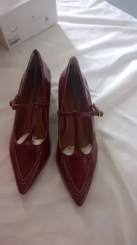 Sapatos novíssimo,nunca usado
