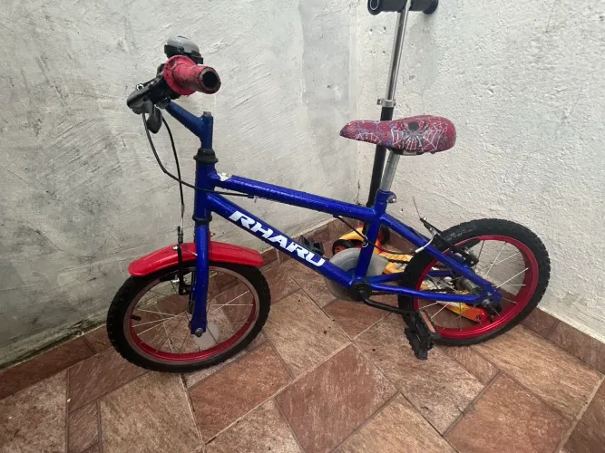 Bicicleta infantil Homem Aranha azul/vermelho Aro 16
