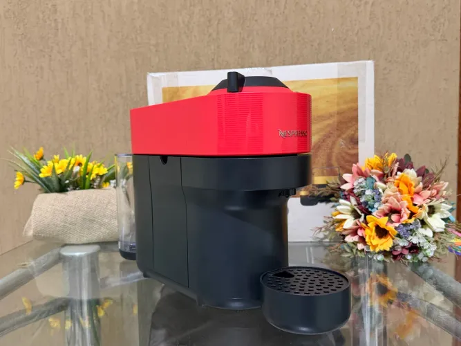 Cafeteira Nespresso Vertuo Pop Nivíssima!