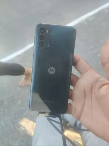 Moto g42 tela trincada