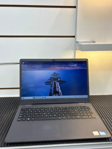 Notebook - Dell i7 11° Geração  - 16 GB RAM / SSD 256 SSD NVME     Especificações: * Tela 