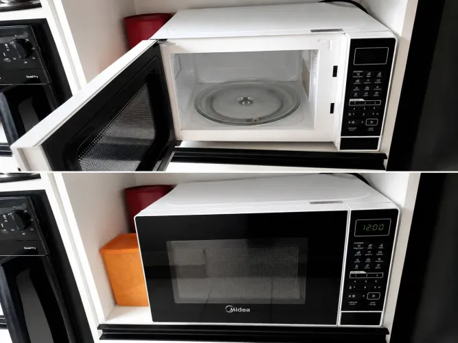 Micro ondas 20l mideia banco, no plástico aínda.