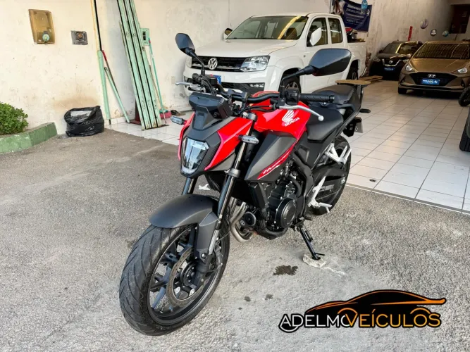 Honda CB 500 HORNET 2026