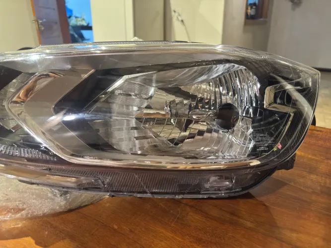 Farol original Onix 2020 à 2024 lado esquerdo Motorista