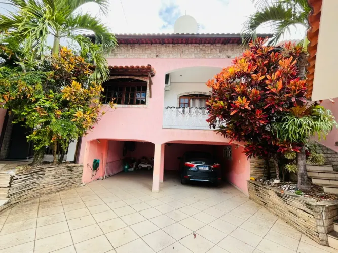 Casa com piscina à venda na Guandú do Sapê - Campo Grande, RJ.