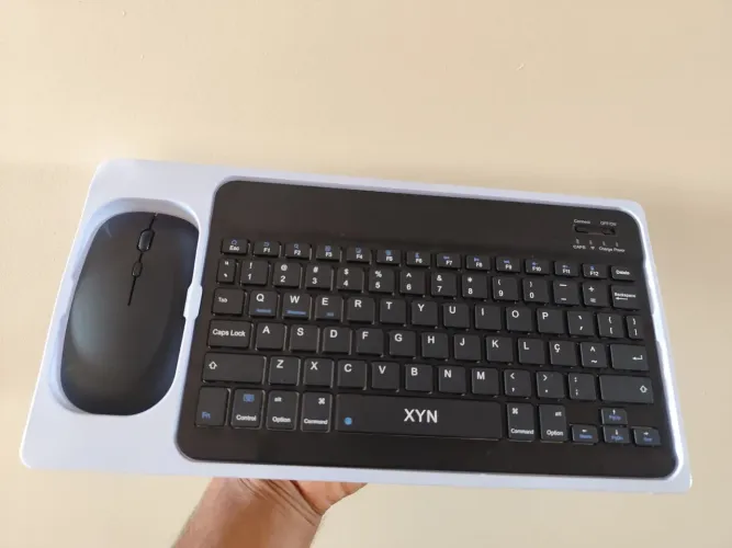 Kit Teclado e Mouse Bluetooth (Preto)