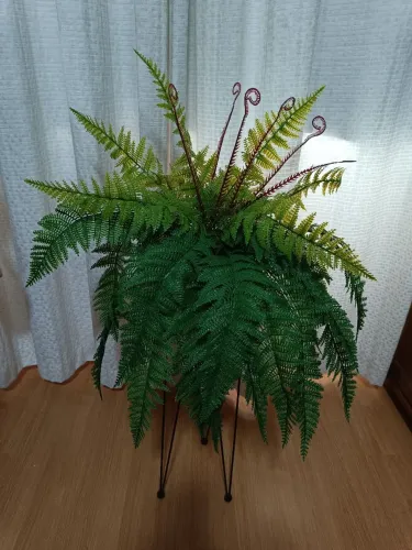 Arranjo artificial samambaia