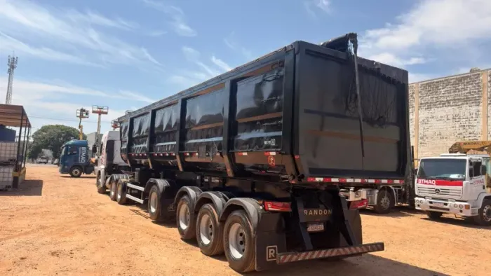 CARRETA BASCULANTE RANDON 4 EIXOS CAÇAMBA 55M