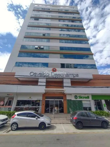 Sala Comercial para Locação com 01 Vaga de Garagem no Bairro Kobrasol