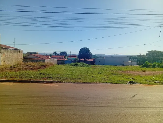 LOTE COMERCIAL PARCELADO AVENIDA GOIÁS