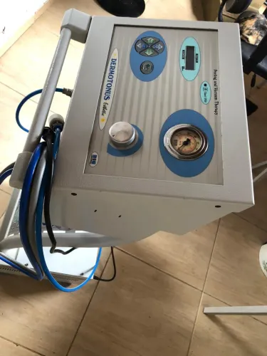 Equipamento profissional Dermotonus