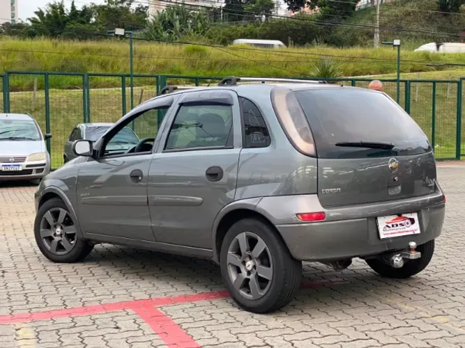 Chevrolet Corsa Hat. Maxx 1.4 8V Econoflex 5P 2012