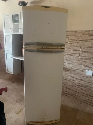  Venda de Geladeira Brastemp