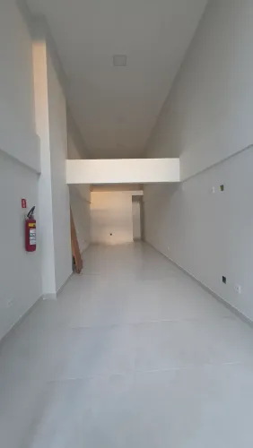 Loja para alugar no bairro Praia de Itaparica - Vila Velha/ES