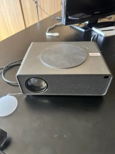 Projetor Touyinger Q10w+ 13000 Lúmens 1080p Android Bt. Wifi