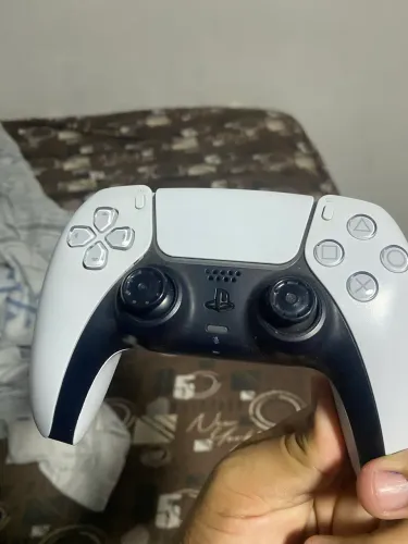 Controle PS5  drift botão esquerdo 