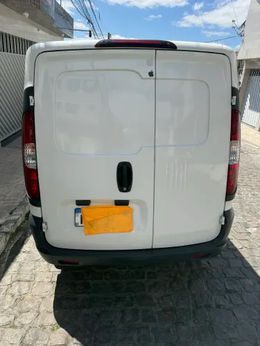 Fiat Fiorino Furgão Work. Hard 1.4 Flex 8V 2P 2021