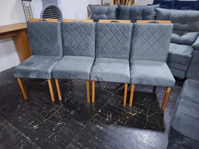 CONJUNTO DE CADEIRAS 100% MADEIRA