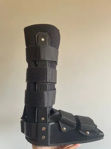 Bota Imobilizadora Ortopédica Longa M-38/40