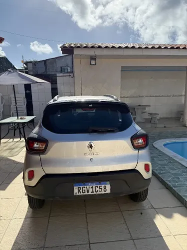 Renault Kwid Outsider 1.0 Flex 12V 5P Mec. 2024