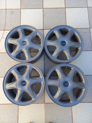 Jogo de rodas aro 15 Fiat Marea