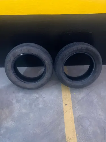 2 Pneus 185/60 R14 Importados