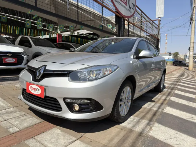 Renault Fluence Sed. Dynamique 2.0 16V Flex Aut. 2016