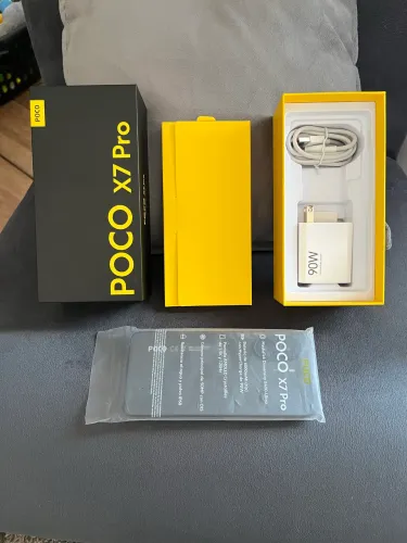 Xiaomi Poco X7 Pro 256GB e 8GB de RAM