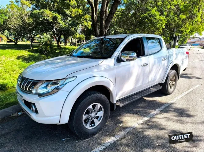 Mitsubishi L200 Triton Sport HPE 2.4 CD Diesel Aut. 2019