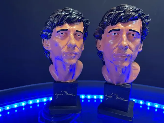 Busto do Airton Senna