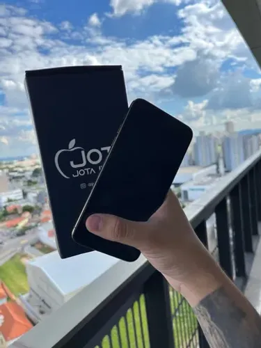 iPhone 11 Pro maxx dourado sem detalhes // venha hoje