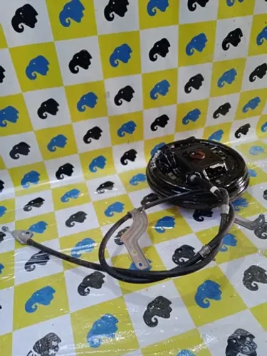 Cubo da Roda Traseira Esquerda Eixo March 1.6 2017