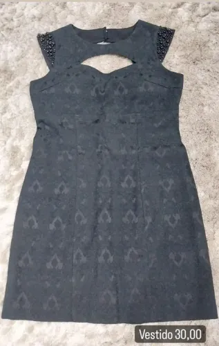 Vestido Curto Marca: Cor de Rosa