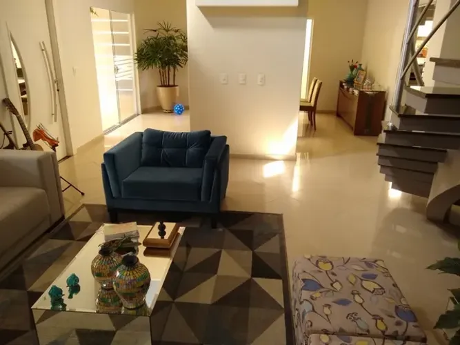 Casa em Condomínio à venda, 3 quartos, 3 suítes, 4 vagas, Residencial Jardim dos Ipês - Li