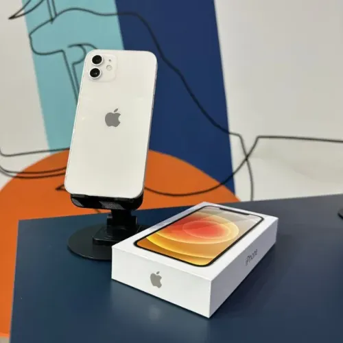 iPhone 12   64GB  Branco Saúde de bateria 100%  Garantia Apple 06/25 | Loja Física |