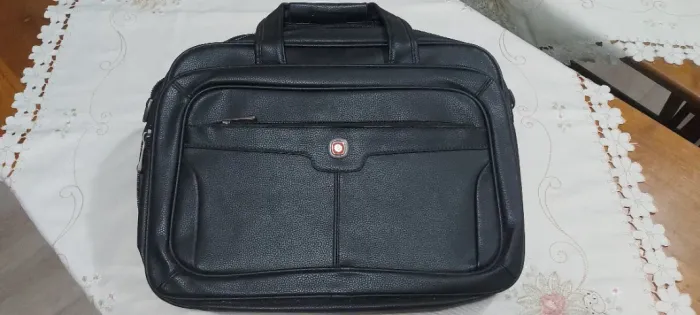 Pasta de Couro para Notebook - Elegante, Resistente e Profissional