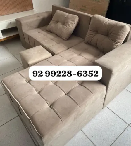 Sofá chayse novo com puff