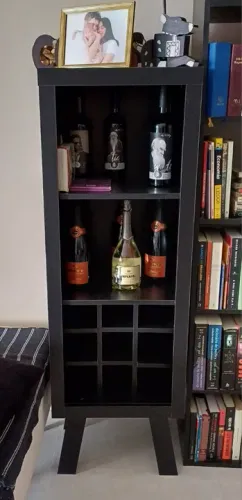 Armário / estante com nicho para vinhos Madeira Madeira