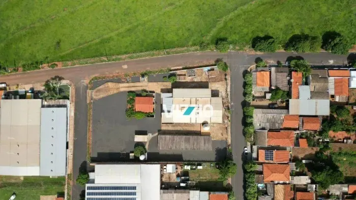 Terreno à venda, 4600 m² por R$ 635.000 - Centro - Parisi/SP