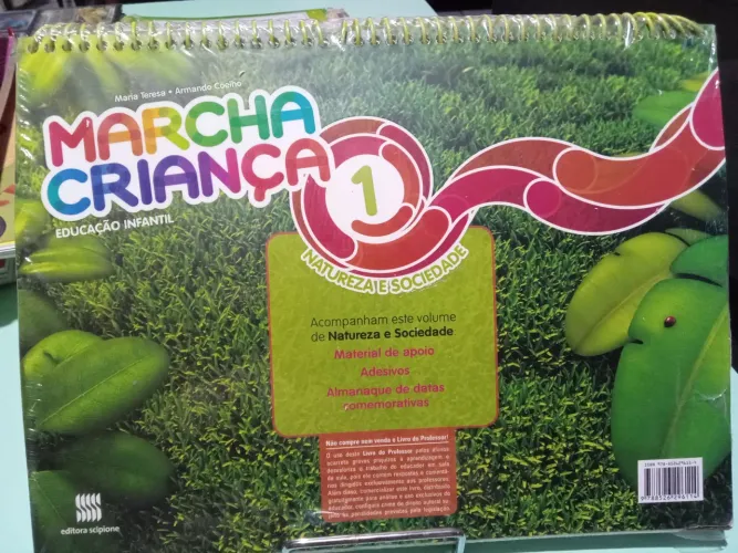 Livro didático Marcha Criança Natureza e Sociedade 1 editora Scipione educação infantil 