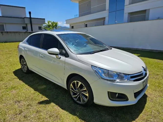 Citroen C4 Lounge Exclusive 1.6 Turbo Flex Aut. 2017