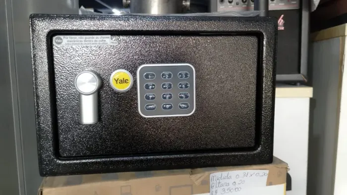 Cofre Eletrônico Pequeno