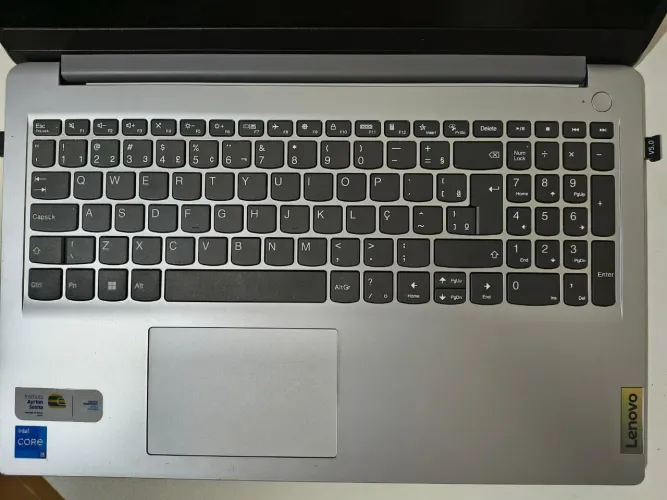 Notebook Lenovo IdeaPad INTEL i5 8Gb RAM 512Gb<br>IdeaPad INTEL i5 8Gb RAM 512Gb