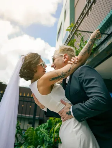 Kit Acessórios para Fotos de Casamento Noiva Pré-Wedding - 2 óculos + 1 véu + 1 capa/véu