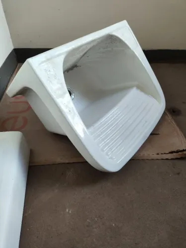 Tanque de louças Deca 30 litros com coluna (excelentes condições)