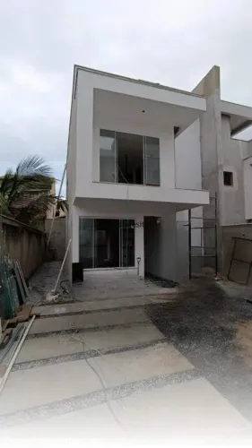 Casa para Venda em Rio das Ostras, Chacara Marilea, 4 dormitórios, 1 suíte, 3 banheiros, 1
