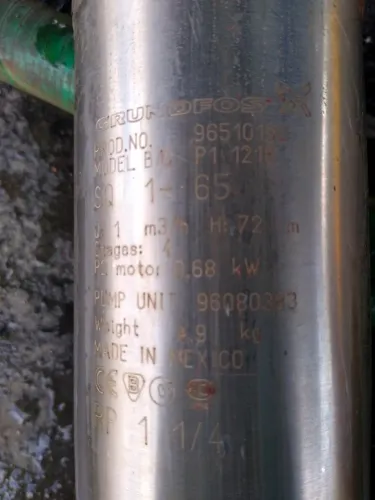 Moto Bomba submersa Grundfos para poços de 4" tensão 220 v profundidade 72 metros