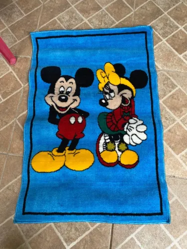 Tapete Mickey e Minnie Vintage